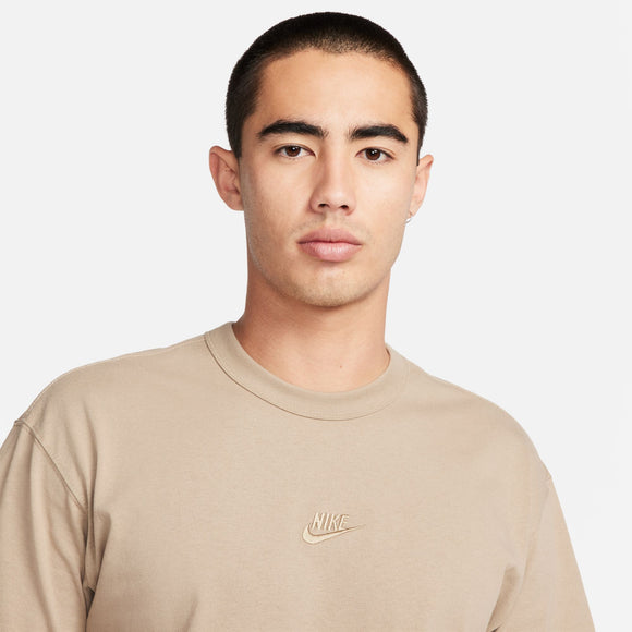 NIKE AS M NSW PREM ESSNTL SUST TEE DO7393-247 T-SHIRT SHORT SLEEVE (M)