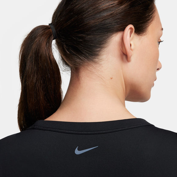 NIKE W NK ONE FITTED DF SS TOP FN2804-010 TOP SHORT SLEEVE TRAINING (W)