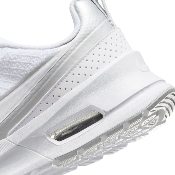 NIKE W NIKE AIR MAX NUAXIS HF1233-101 SNEAKER (W)