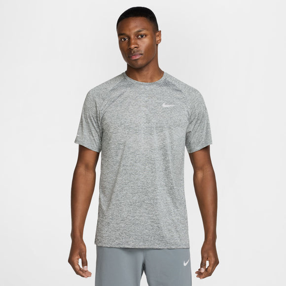 NIKE M NK DFADV STRIDE SS TOP HV5203-084 T-SHIRT SHORT SLEEVE RUNNING (M)