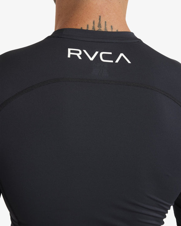 RVCA SPORT RASHGUARD  SFSH BLK AVYWR00135-BLK RASH GUARD LONG SLEEVE (M)