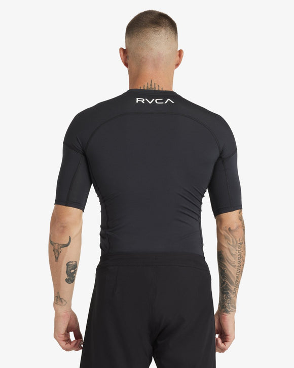 RVCA SPORT RASHGUARD AVYWR00136-BLK RASH GUARD SHORT SLEEVE (M)