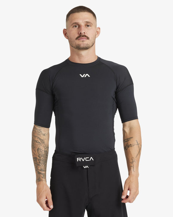 RVCA SPORT RASHGUARD AVYWR00136-BLK RASH GUARD SHORT SLEEVE (M)