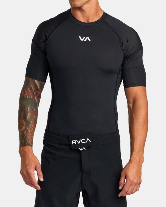 RVCA SPORT RASHGUARD AVYWR00136-BLK RASH GUARD SHORT SLEEVE (M)