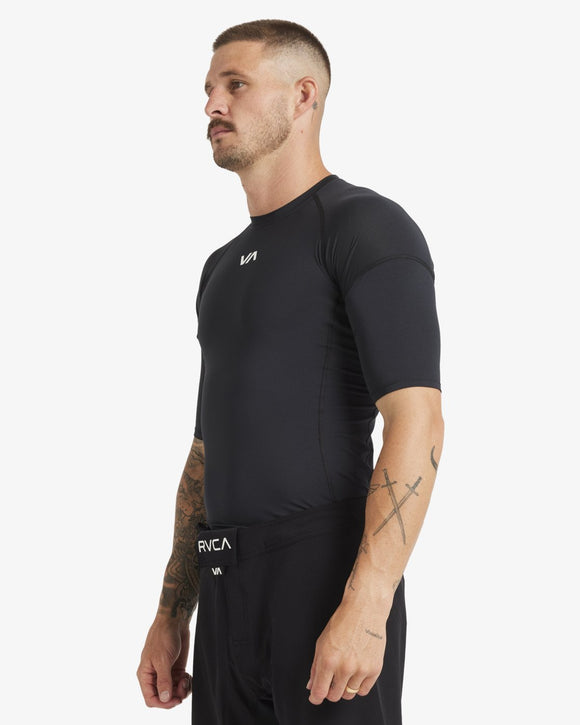 RVCA SPORT RASHGUARD AVYWR00136-BLK RASH GUARD SHORT SLEEVE (M)
