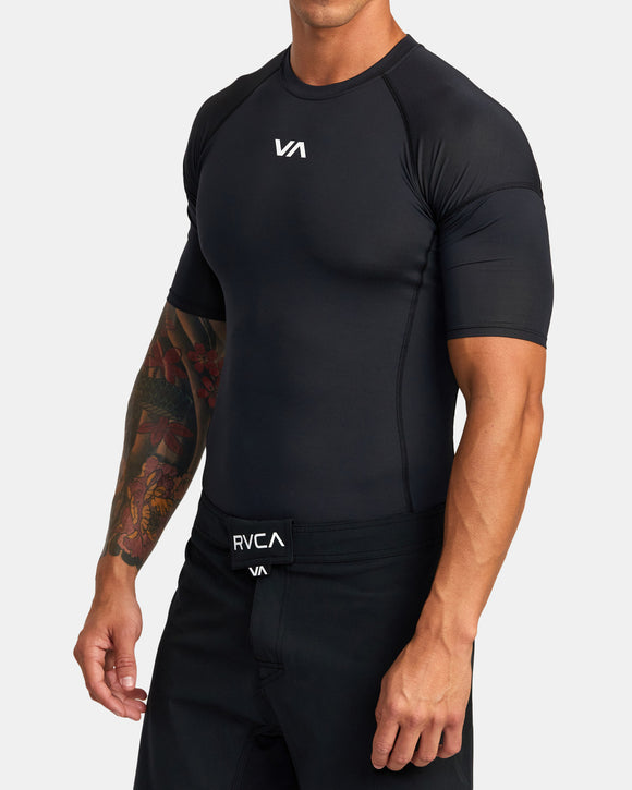 RVCA SPORT RASHGUARD AVYWR00136-BLK RASH GUARD SHORT SLEEVE (M)