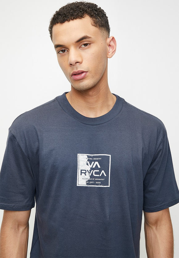 RVCA VA TORN SS TEE VALOCM120-BSL T-SHIRT SHORT SLEEVE (M)