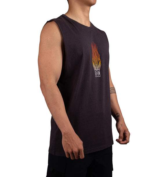 DC ON FIRE MUSC ID UDYZT04176-KVJ0 TANK TOP (M)