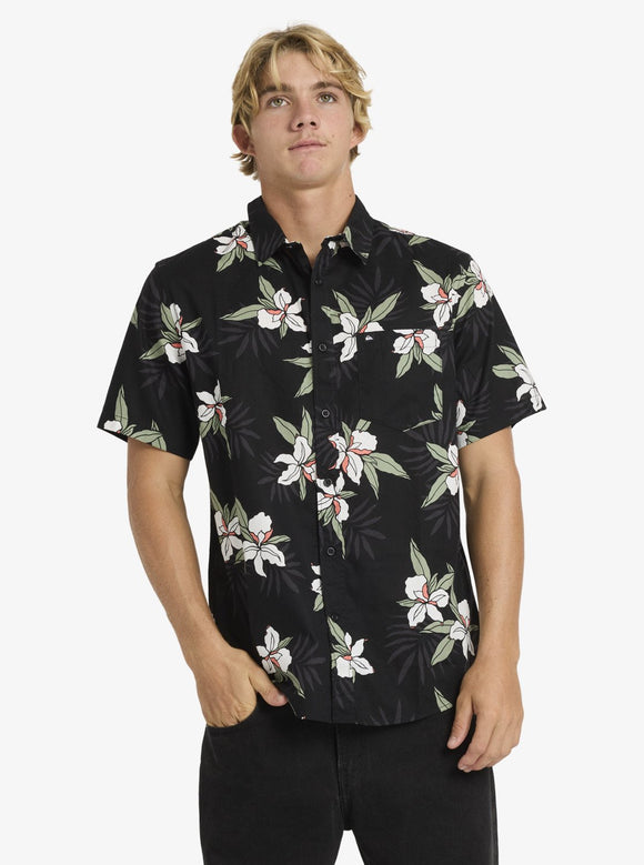 QUIKSILVER APEROCLASSFLOID UQYWT03107-KVJ6 SHIRT SHORT SLEEVE (M)