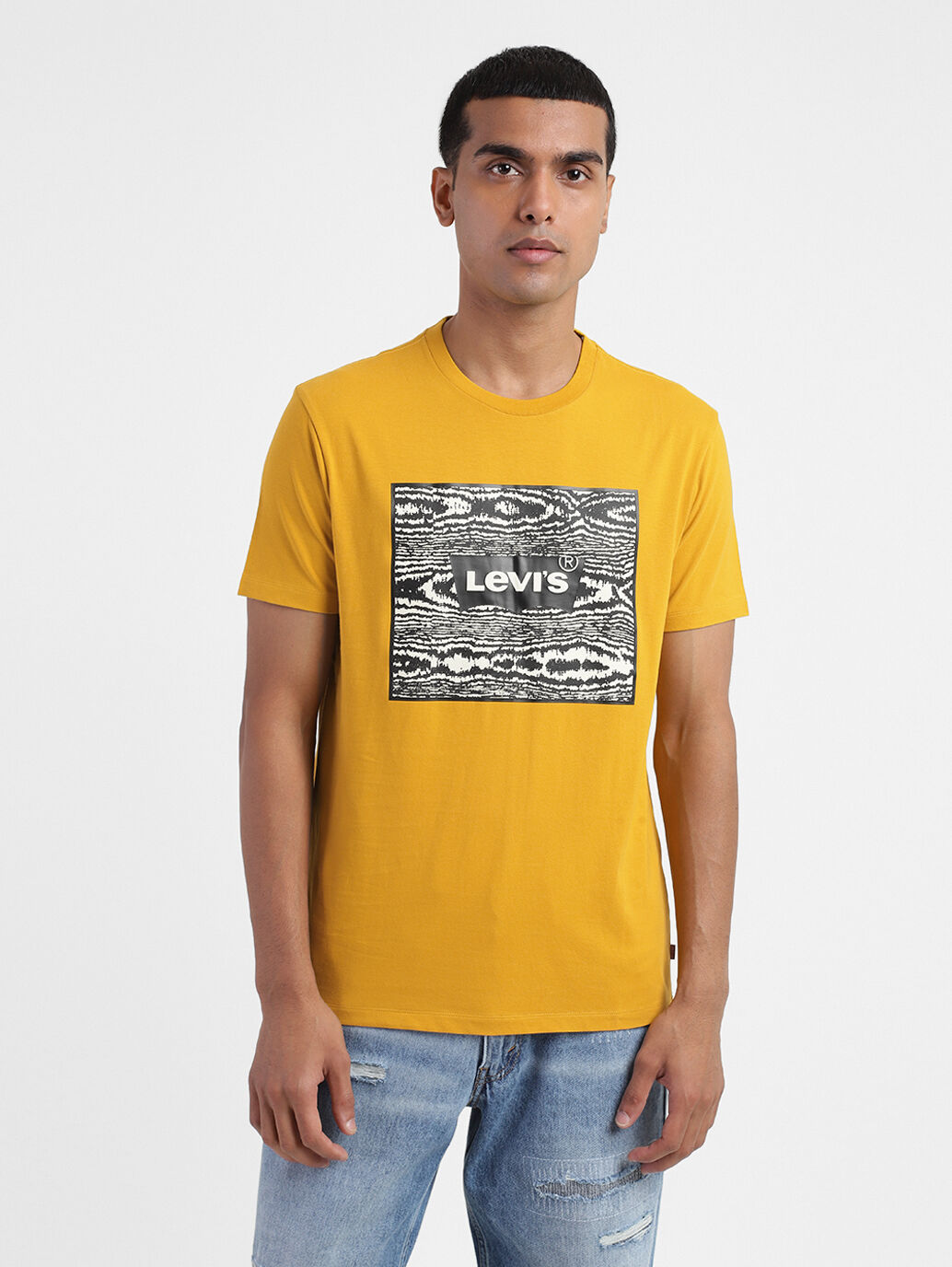 Levis t deals shirt yellow