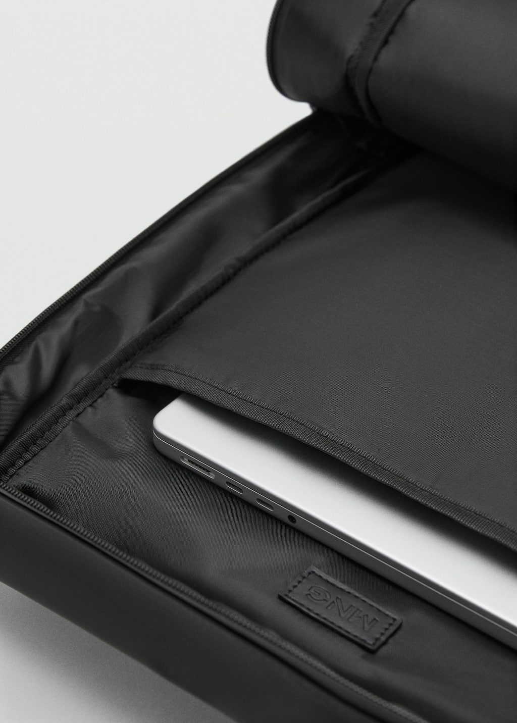 MANGO GUM 17051201-99 MANGO MAN BACKPACK