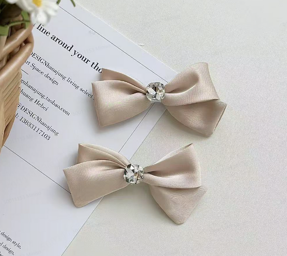 MINISO ELEGANT BEIGE COFFEE SERIES HAIR CLIP (2 PCS) 2025978110108