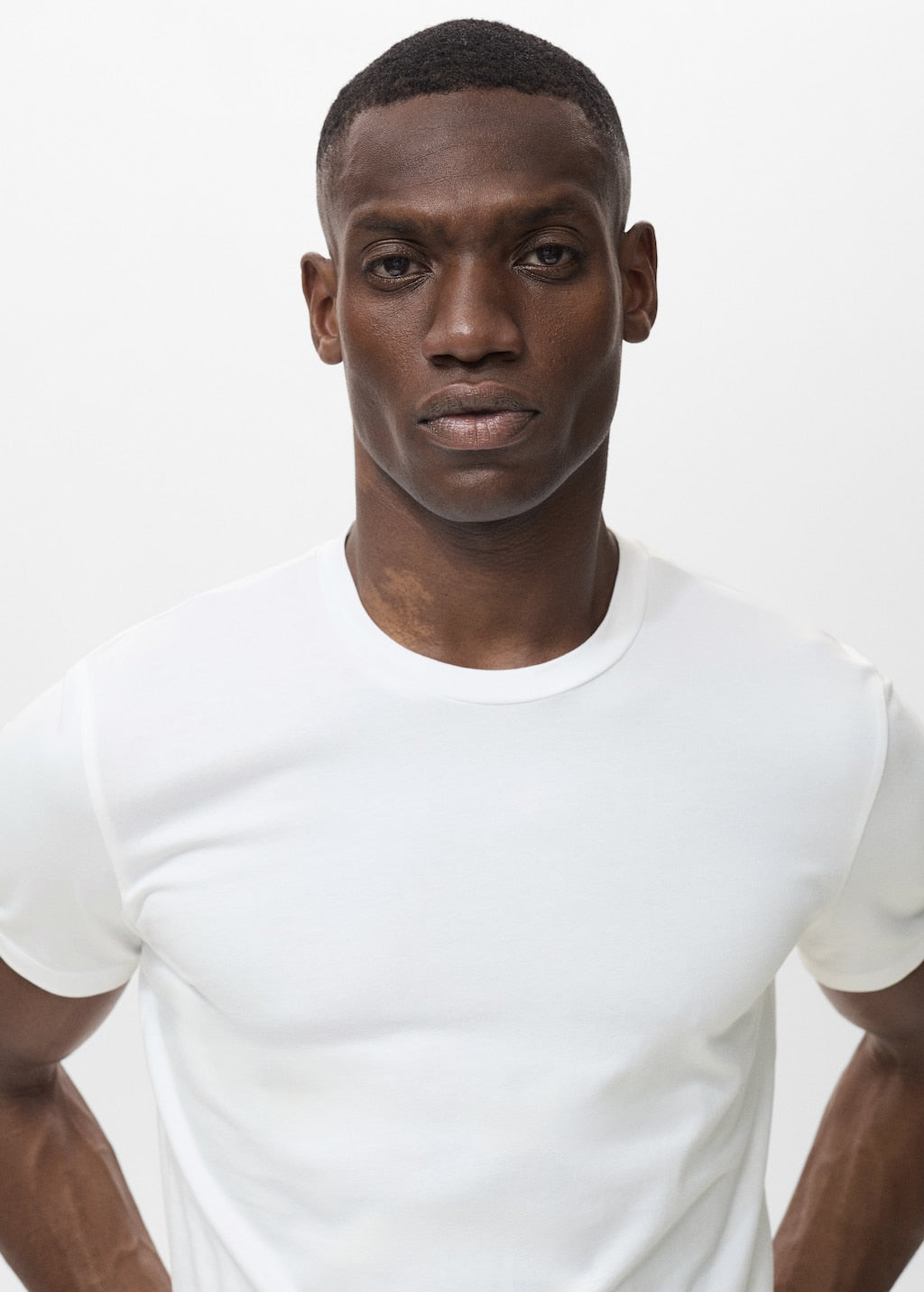 MANGO STRECH 17911506-01 MANGO MAN T-SHIRT SHORT SLEEVE