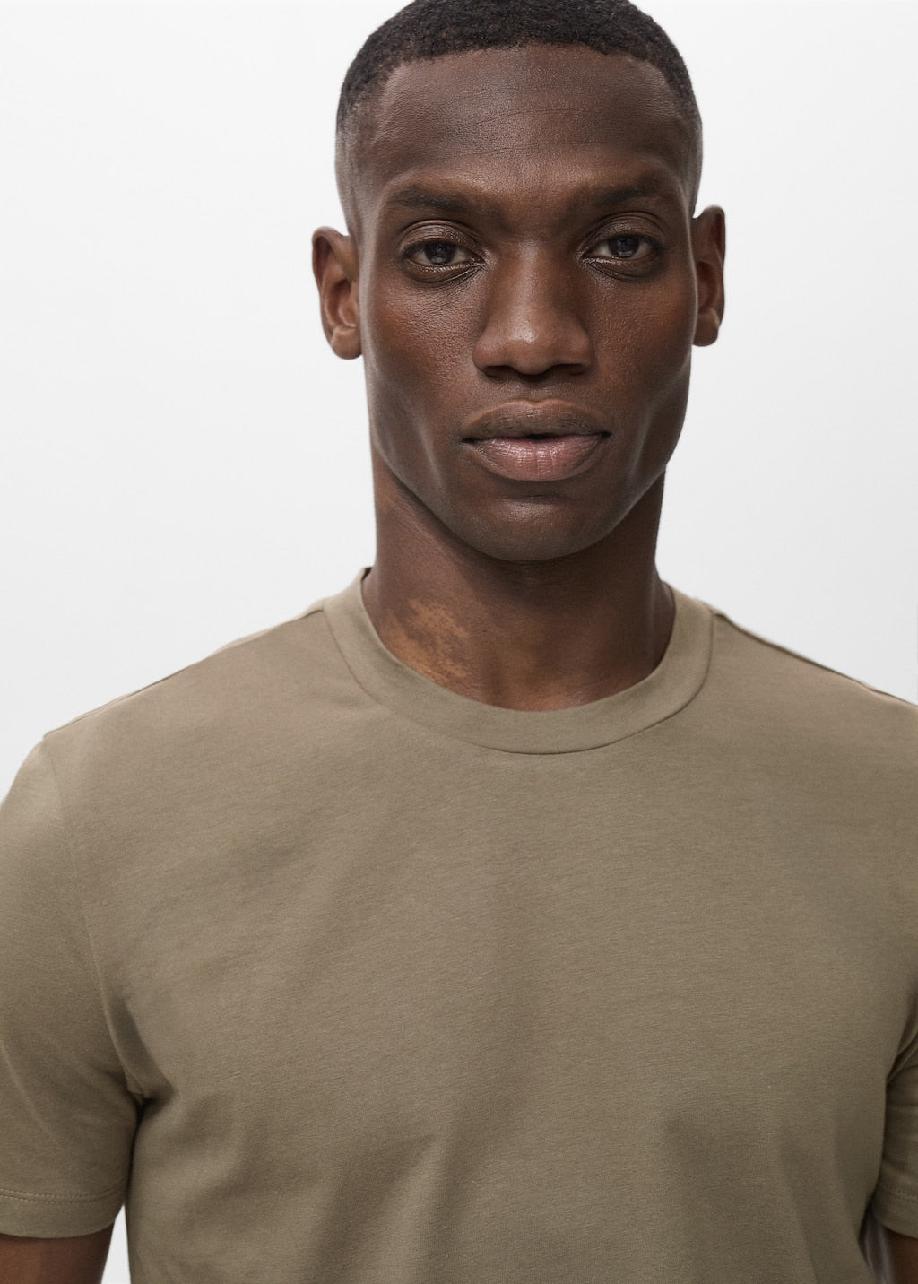 MANGO STRECH 17911506-98 MANGO MAN T-SHIRT SHORT SLEEVE