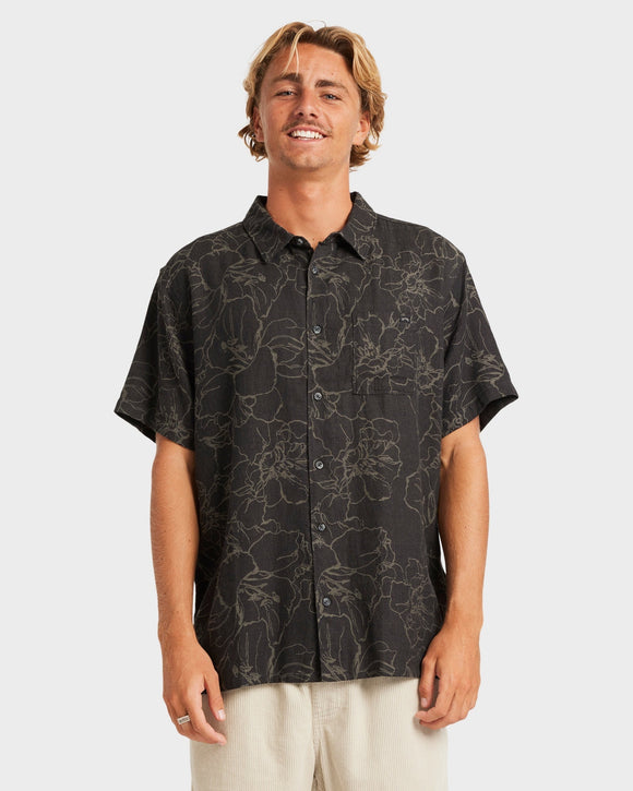 BILLABONG SUNDAYS JACQUAR 24A041507-BLK SHIRT SHORT SLEEVE (M)