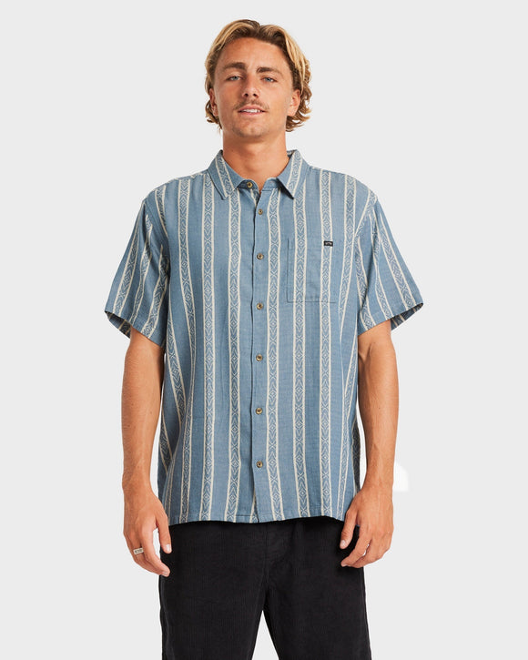 BILLABONG SUNDAYS JACQUAR 24A041507-RTL SHIRT SHORT SLEEVE (M)
