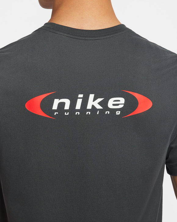 NIKE AS M NK DF TEE STD RETRO RUN N IH4415-060 T-SHIRT SHORT SLEEVE (M)