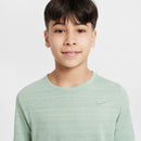 NIKE B NK DF SS MILER TOP DD3055-037 T-SHIRT SHORT SLEEVE TRAINING (YB)-4