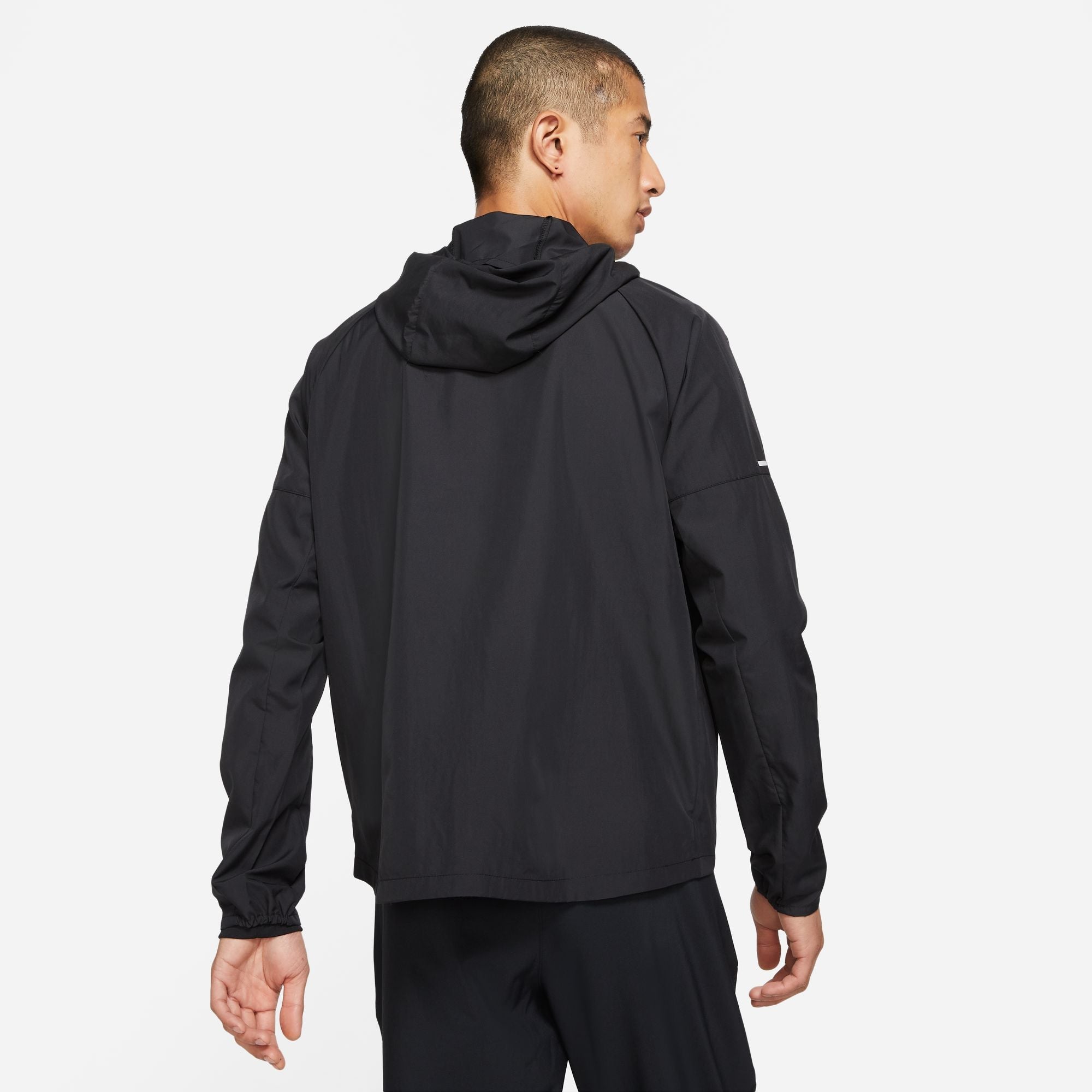 NIKE AS M NK REPEL MILER DD4747-010 JACKET TRAINING (M)