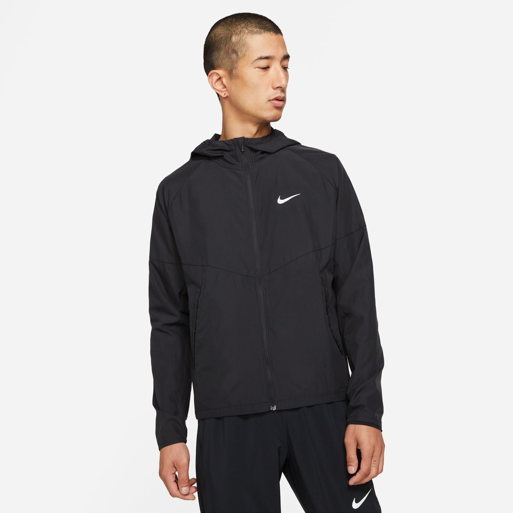 NIKE AS M NK REPEL MILER DD4747-010 JACKET TRAINING (M)