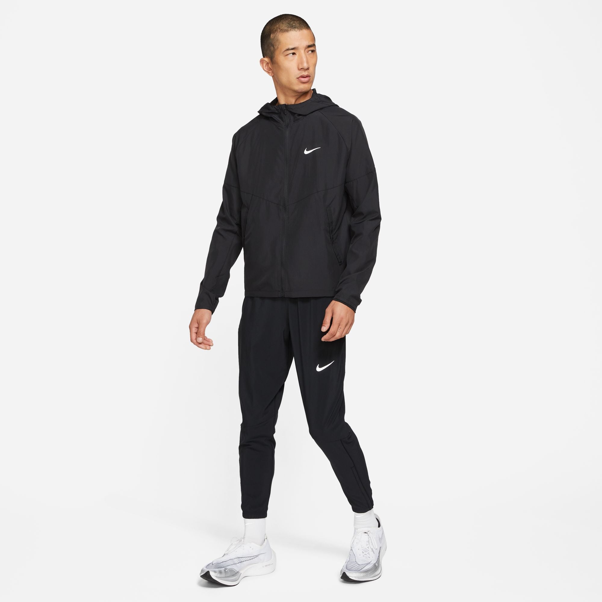 NIKE AS M NK REPEL MILER DD4747-010 JACKET TRAINING (M)