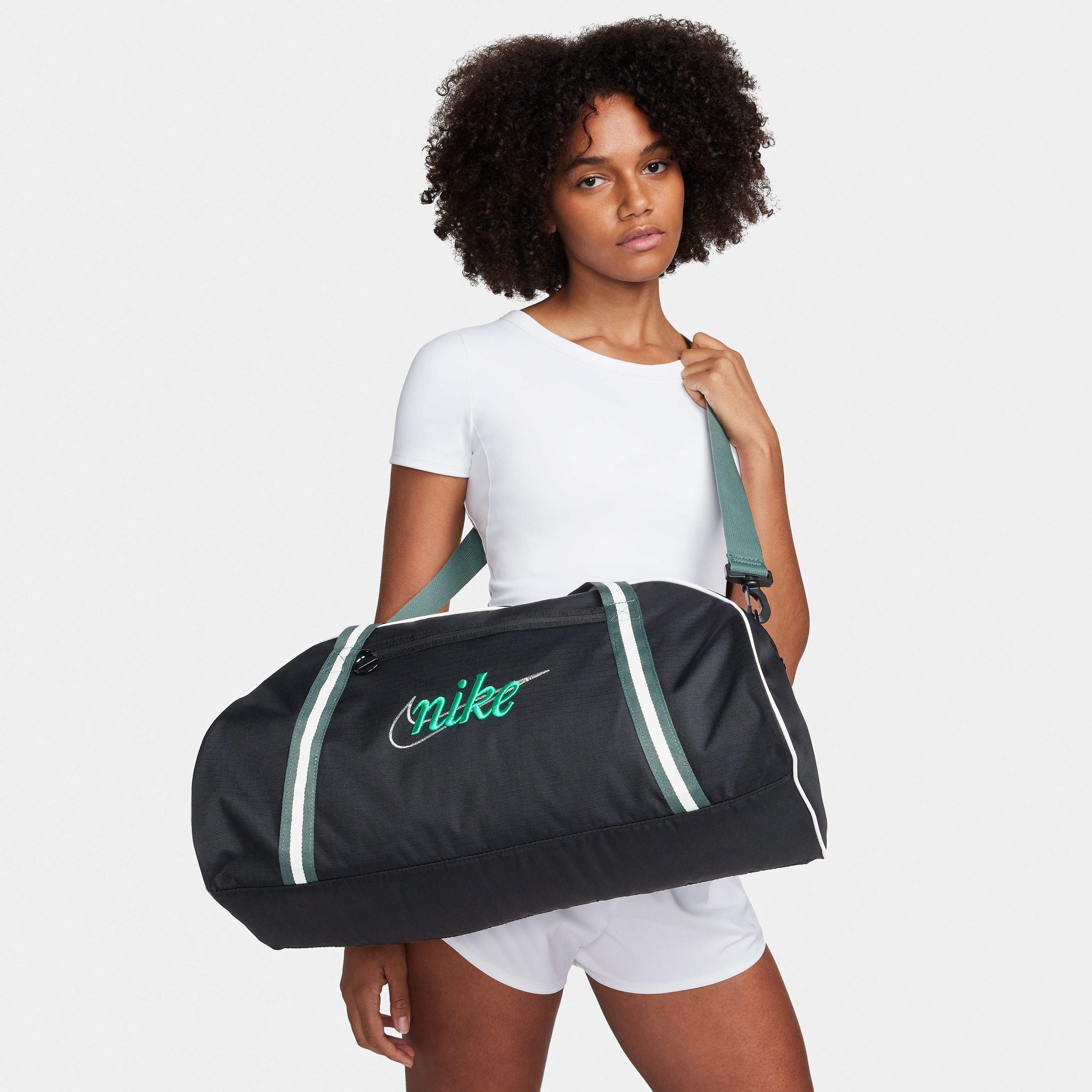 NIKE GYM CLUB DH6863-013 GYM BAG (U)