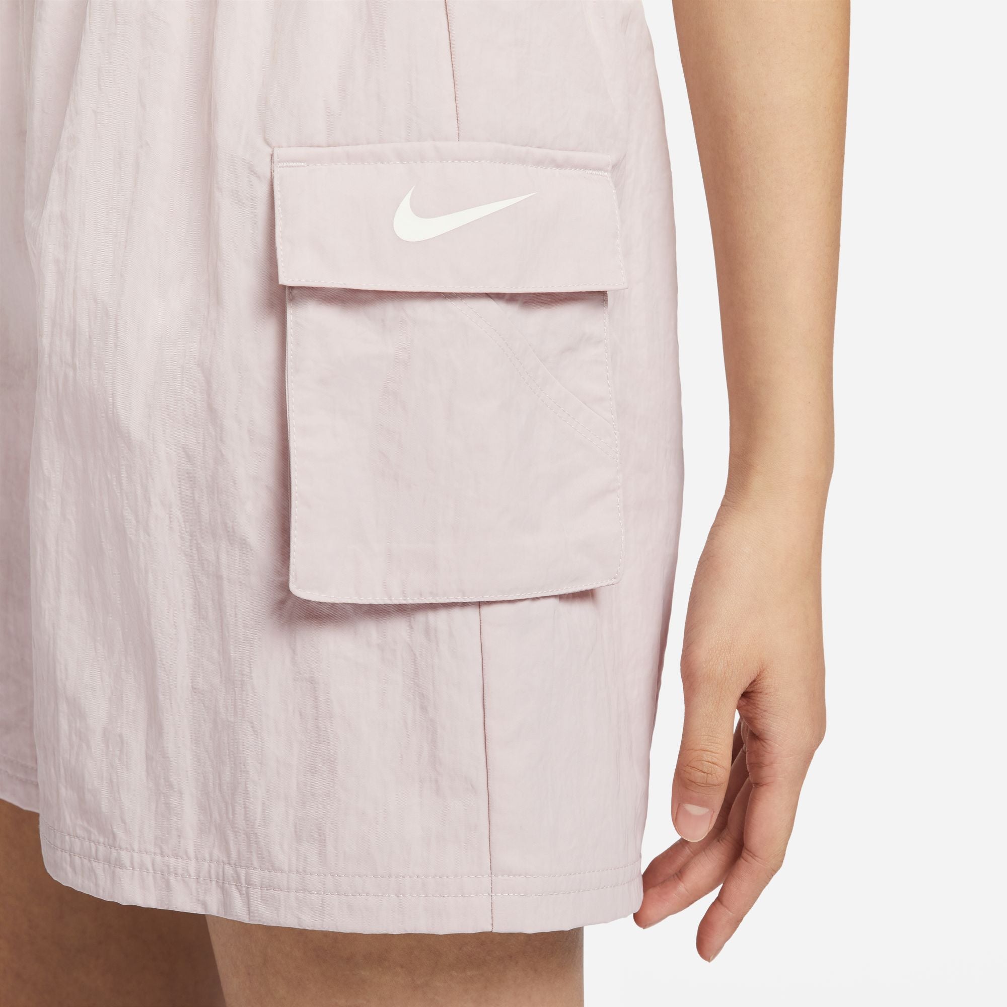 NIKE AS W NSW ESSENTIAL WOVEN HR DM6248-019 SHORT (W)