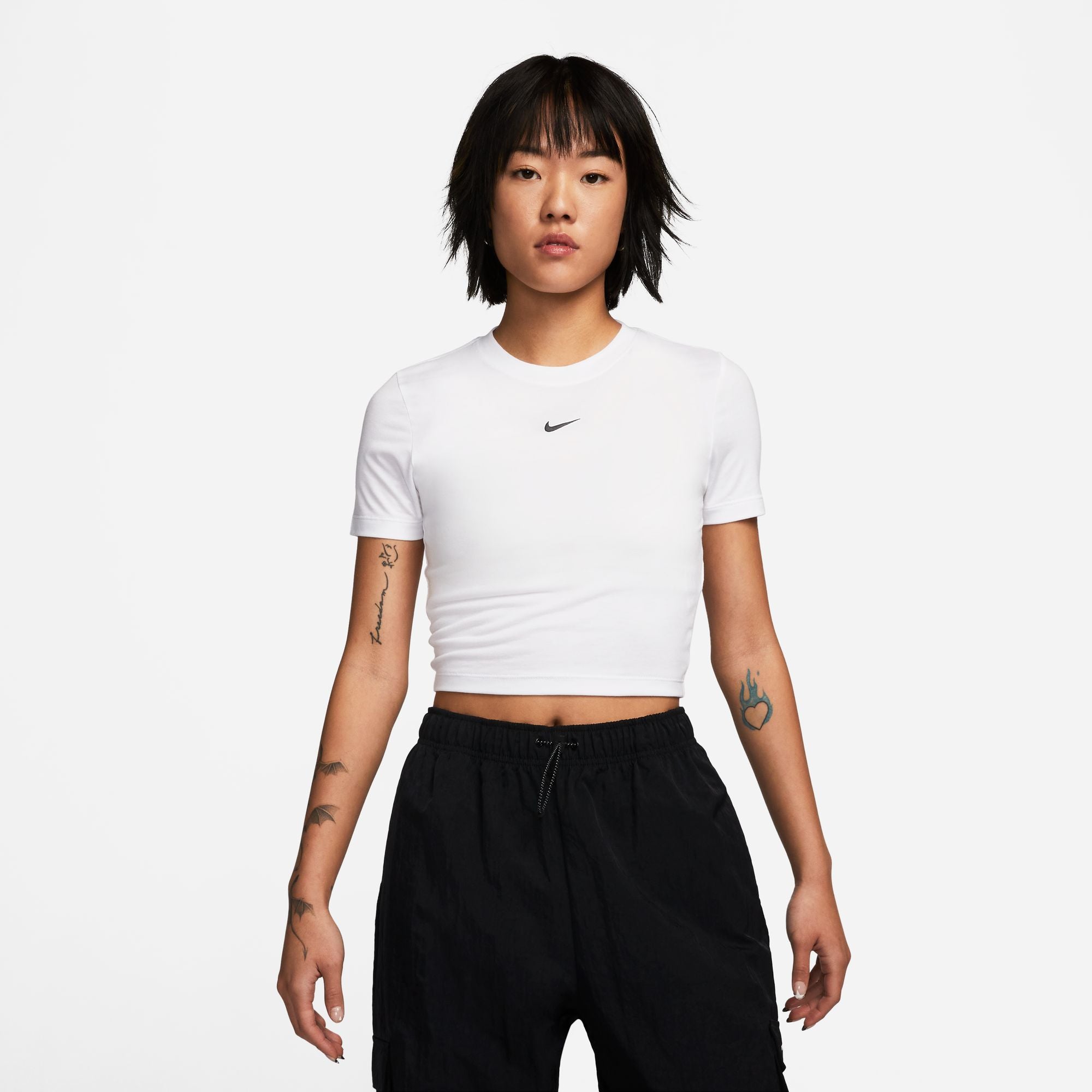 NIKE AS W NSW ESSNTL SLM CRP FB2874-100 CROP TOP (W)