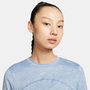 NIKE AS W NK SWIFT ELMNT Dri-FITUVCRWTOP FB4298-440 TOP RUNNING (W)-3