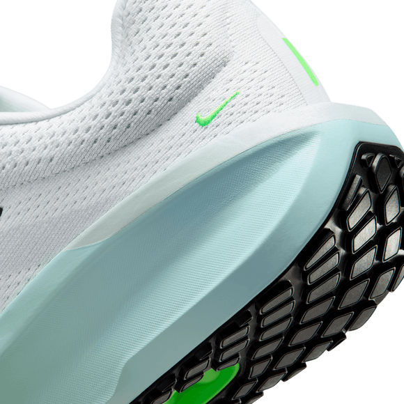 NIKE WINFLO 11 FJ9509-112 RUNNING SHOES (M)