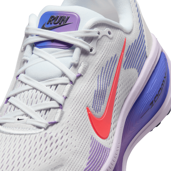 NIKE VOMERO 18 HM6804-112 RUNNING SHOES (W)