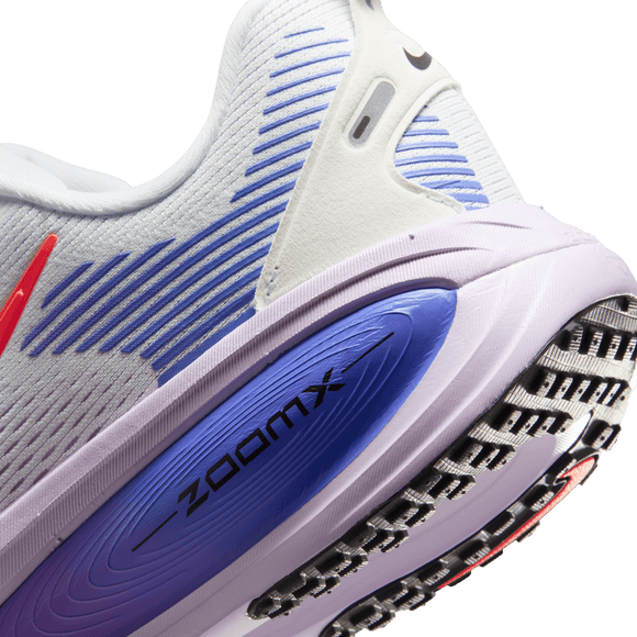 NIKE VOMERO 18 HM6804-112 RUNNING SHOES (W)