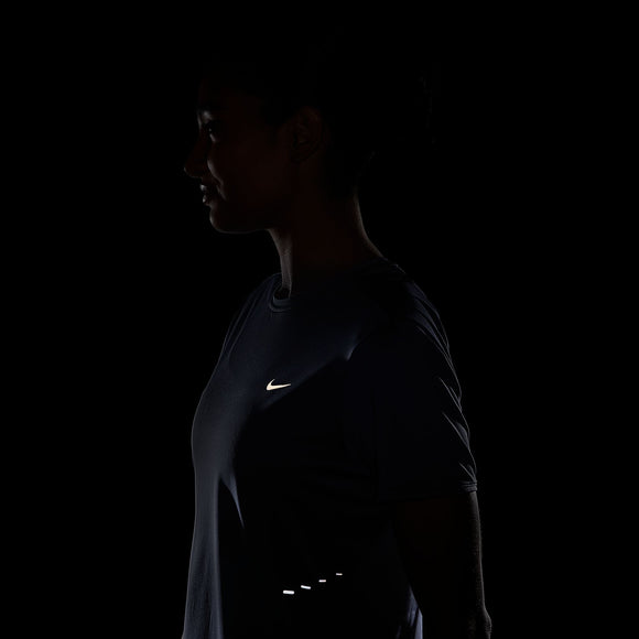 NIKE W NK SWIFT DF SS TOP HM9698-499 SHORT RUNNING (W)