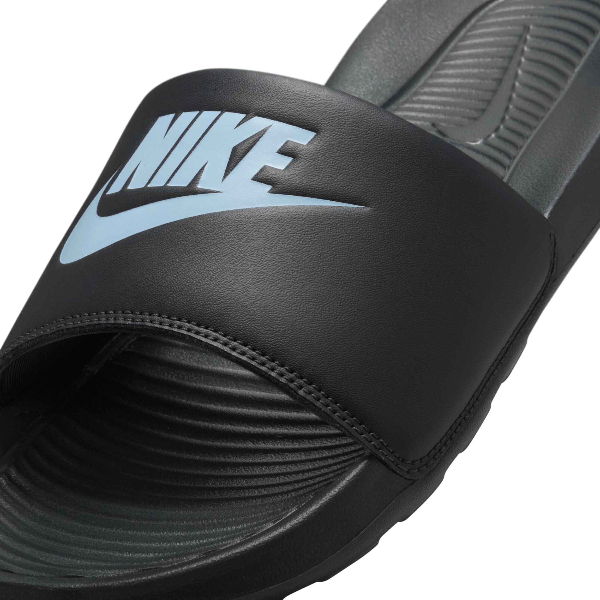 NIKE VICTORI ONE SLIDE CN9675-017 SANDAL (M)