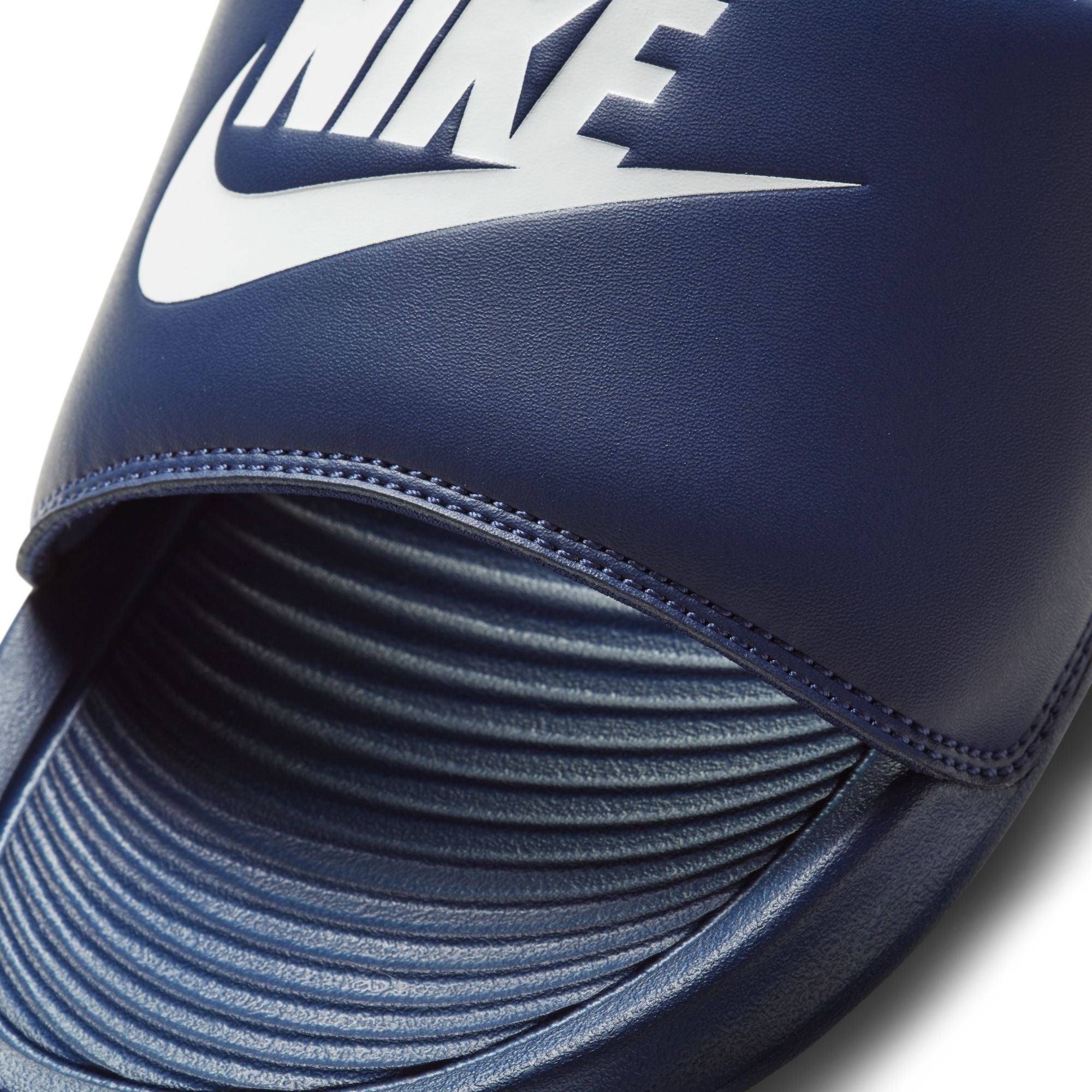 NIKE VICTORI ONE SLIDE CN9675-401 SANDAL (M)