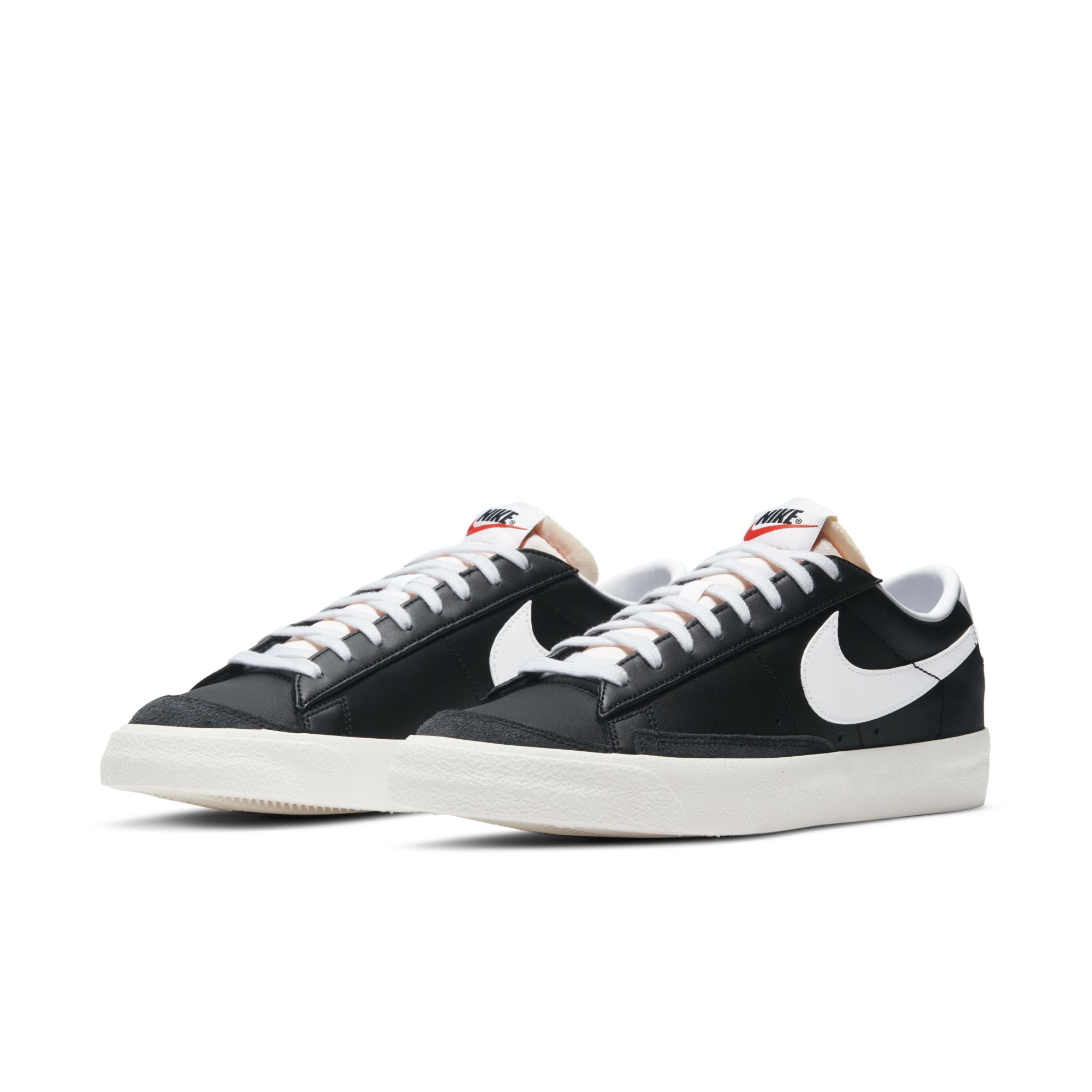 NIKE BLAZER LOW '77 VNTG DA6364-001 SNEAKER (M)