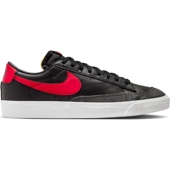 NIKE BLAZER LOW '77 VNTG DA6364-002 SNEAKER (M)
