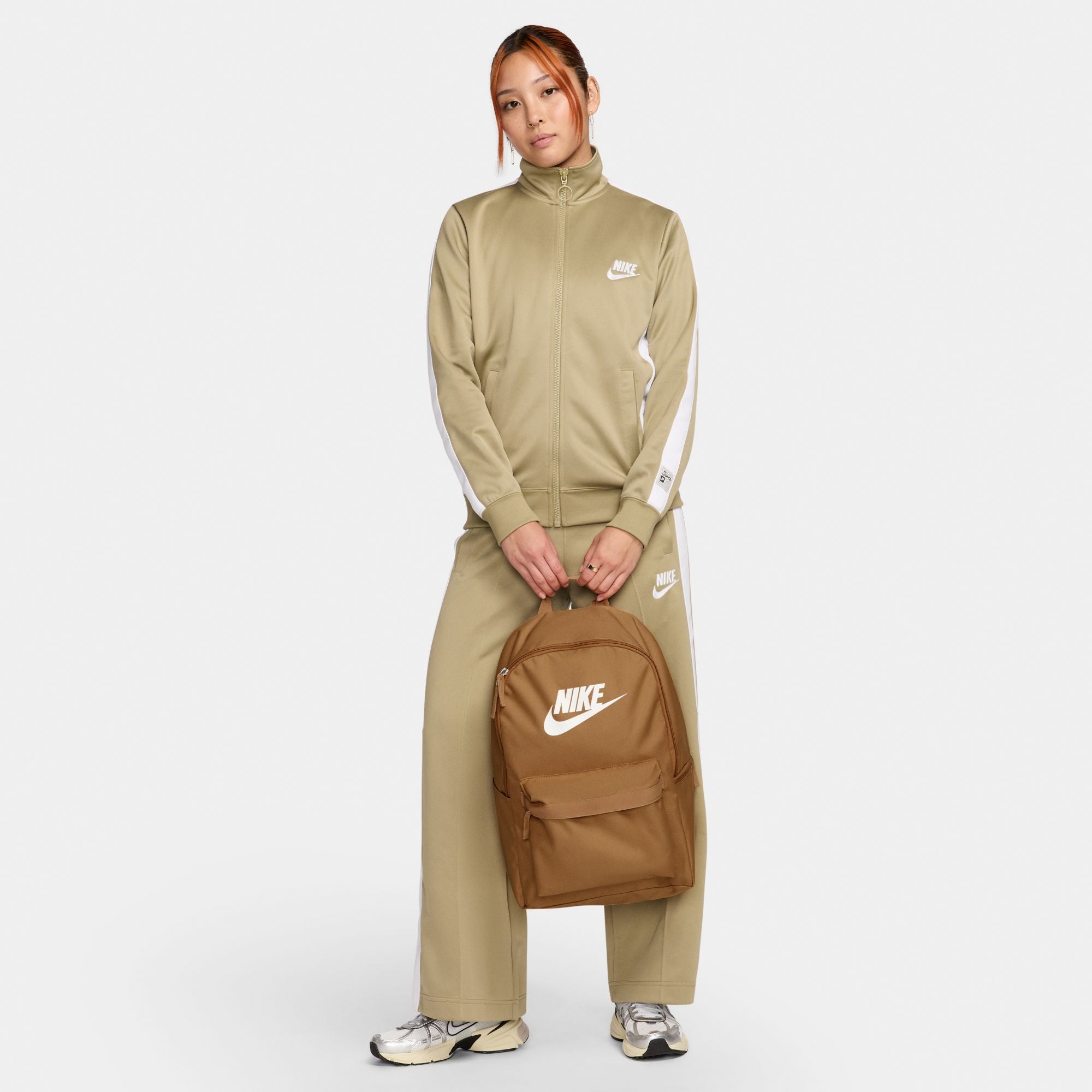 NIKE HERITAGE BKPK DC4244-224 BACKPACK (M) NIKE HERITAGE BKPK DC4244-224 BACKPACK (M)