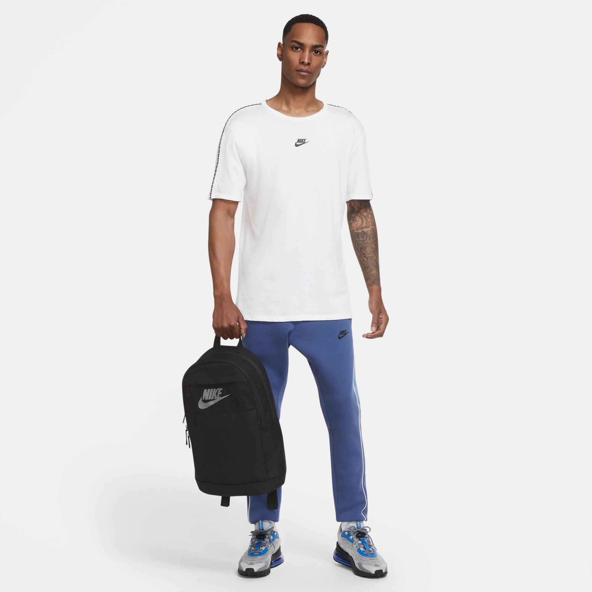 NIKE ELMNTL BKPK - LBR DD0562-010 BACKPACK (M)