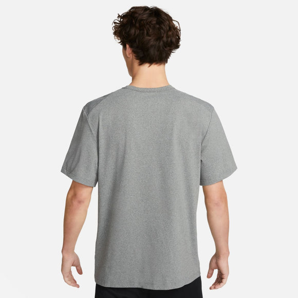 NIKE AS M NK DF UV HYVERSE SS DV9840-097 T-SHIRT SHORT SLEEVE TRAINING (M)