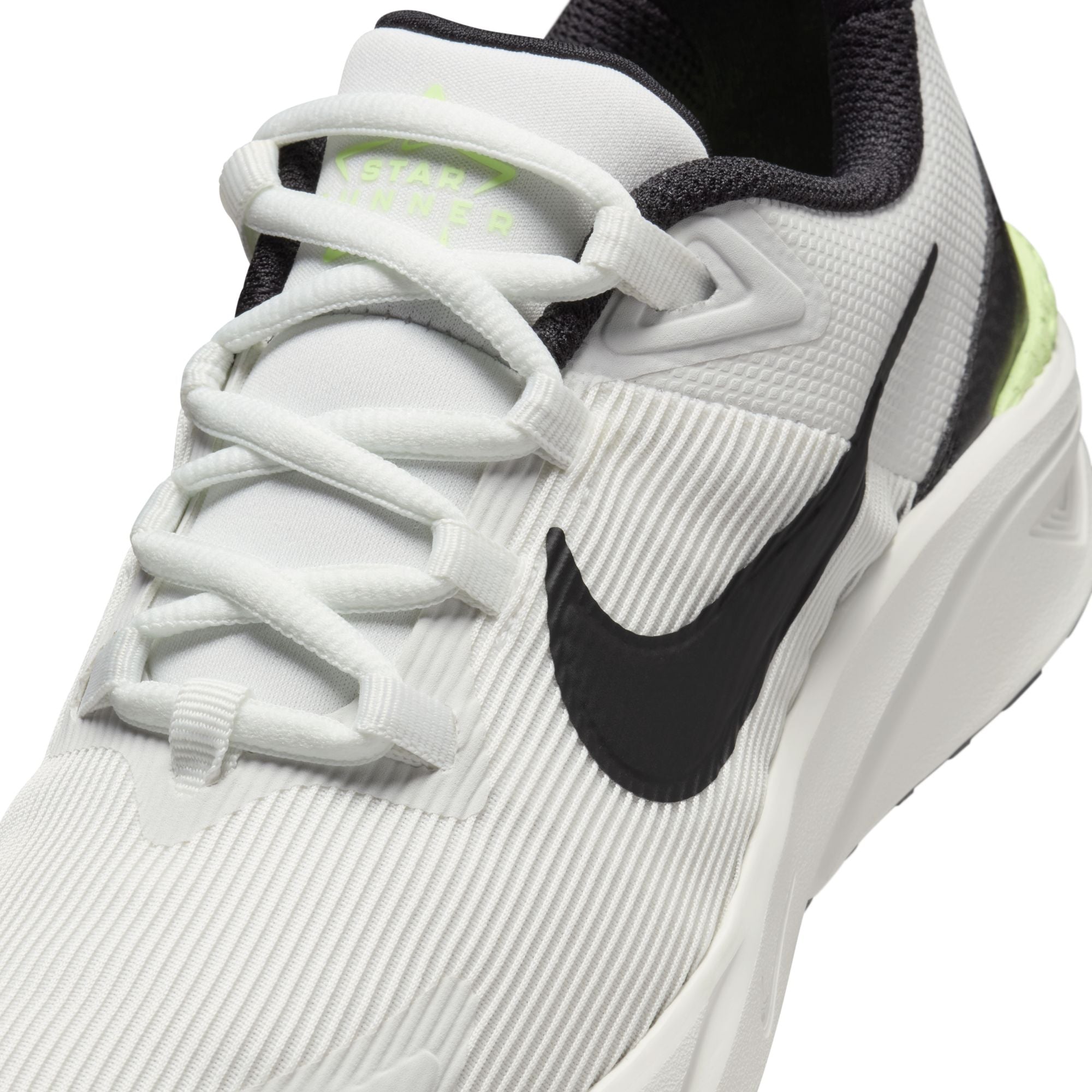 NIKE STAR RUNNER 4 NN (GS) DX7615-102 RUNNING SHOES (YB)
