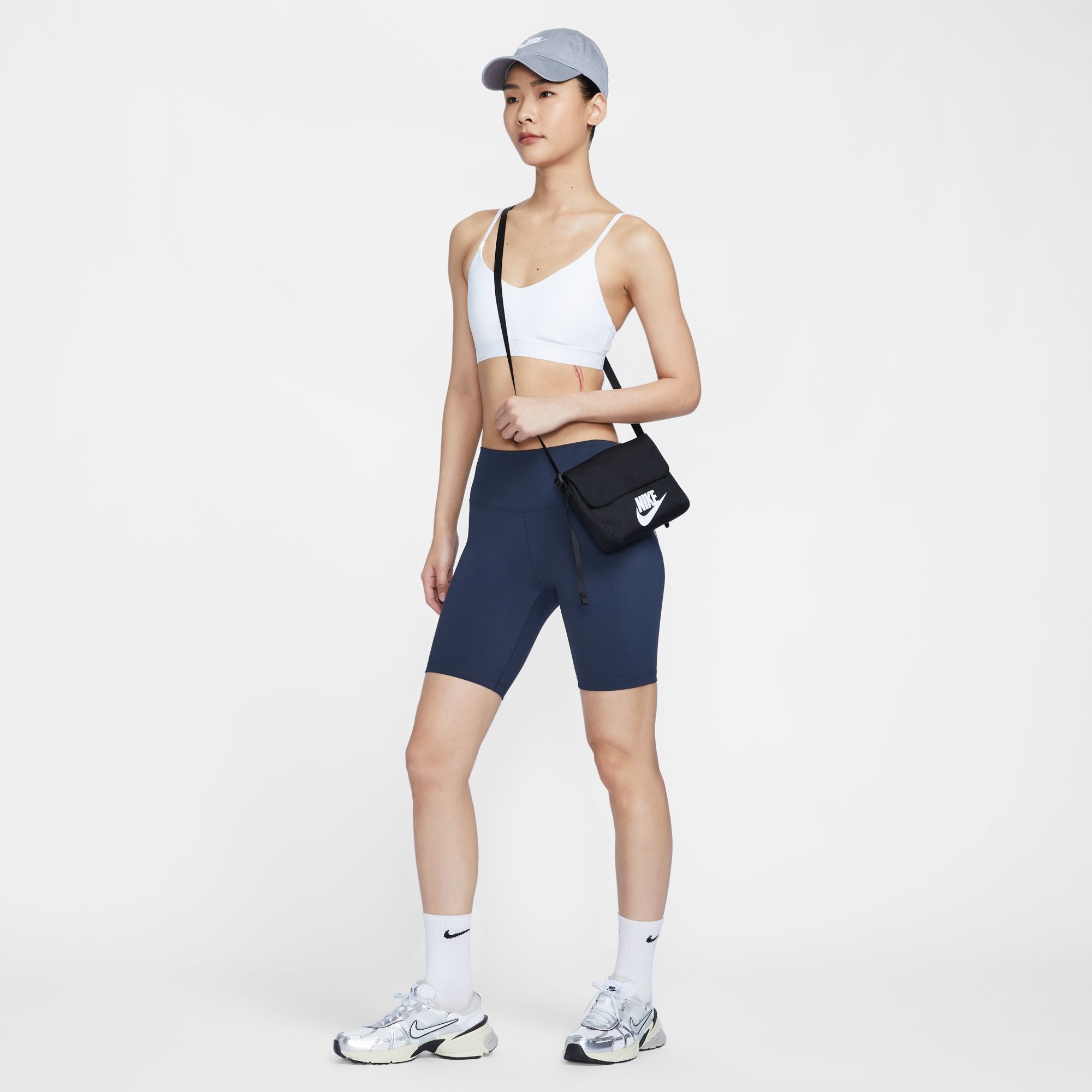 NIKE AS W DF ONE HR 8IN SHORT FN3207-451 SHORT TRAINING (W)