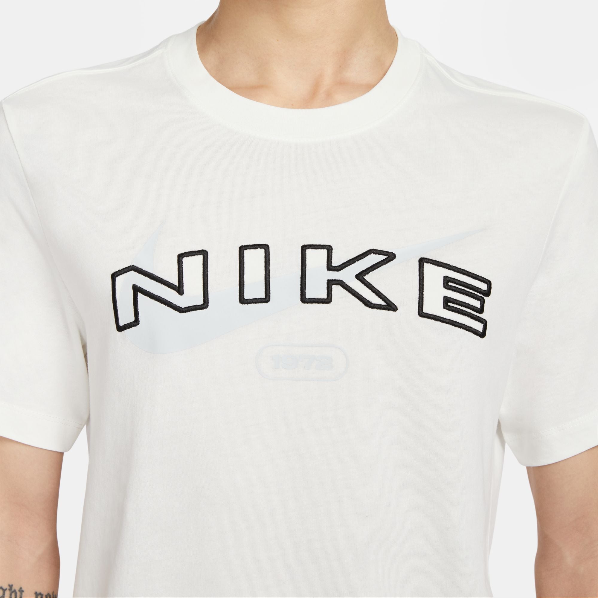 Tシャツ・カットソー Nike Sportswear Men's T-Shirt FV5712-133 NIKE AS M NSW TEE CLUB SSNL HBR FV5712-133 T-SHIRT SHORT