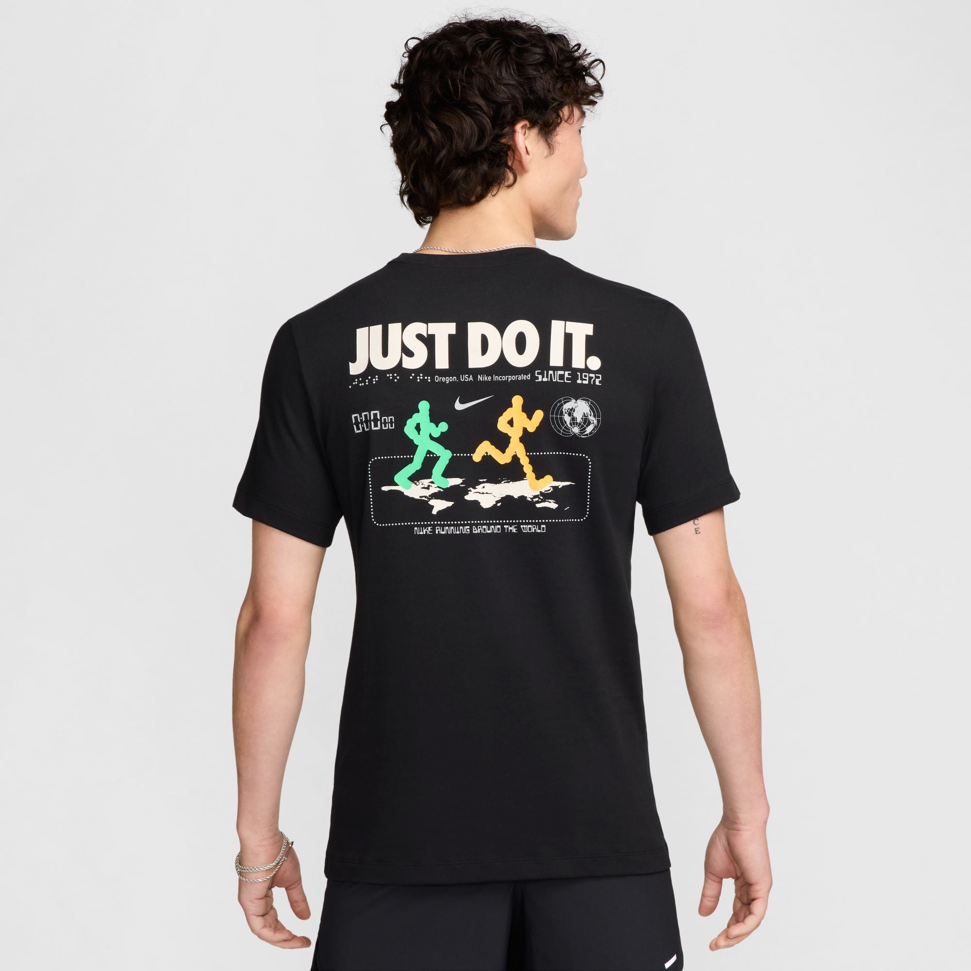 NIKE AS M NK DF TEE IYKYK RUN SU24 FV8385-010 T-SHIRT SHORT SLEEVE RUNNING (M)