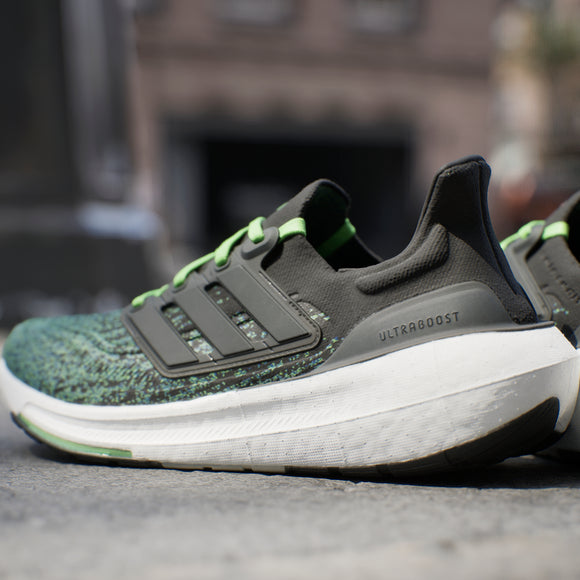 ADIDAS ULTRABOOST LIGHT HP6443 RUNNING SHOES (M)