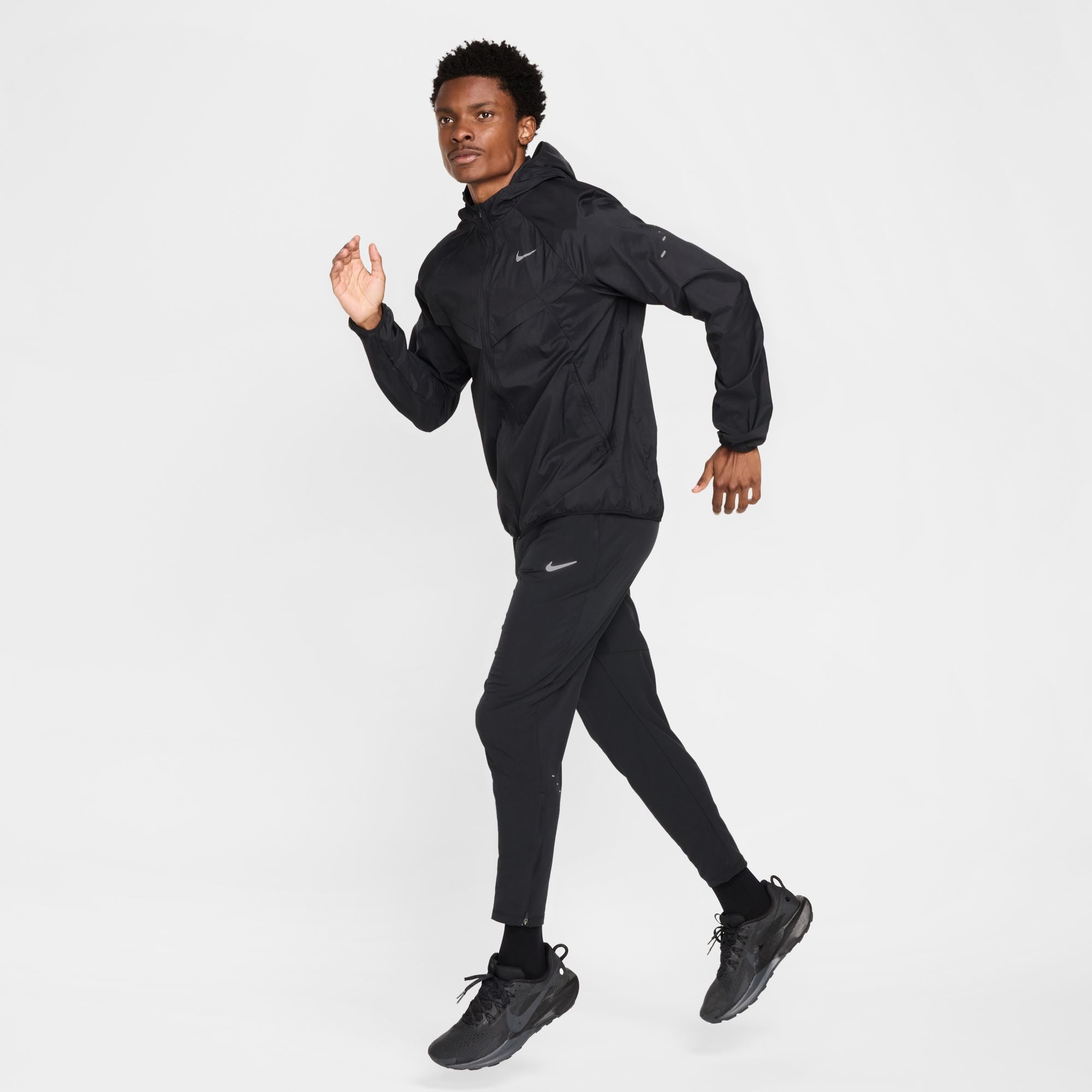 NIKE M NK UV RPL STRIDE JACKET HV4548-010 JACKET TRAINING (M