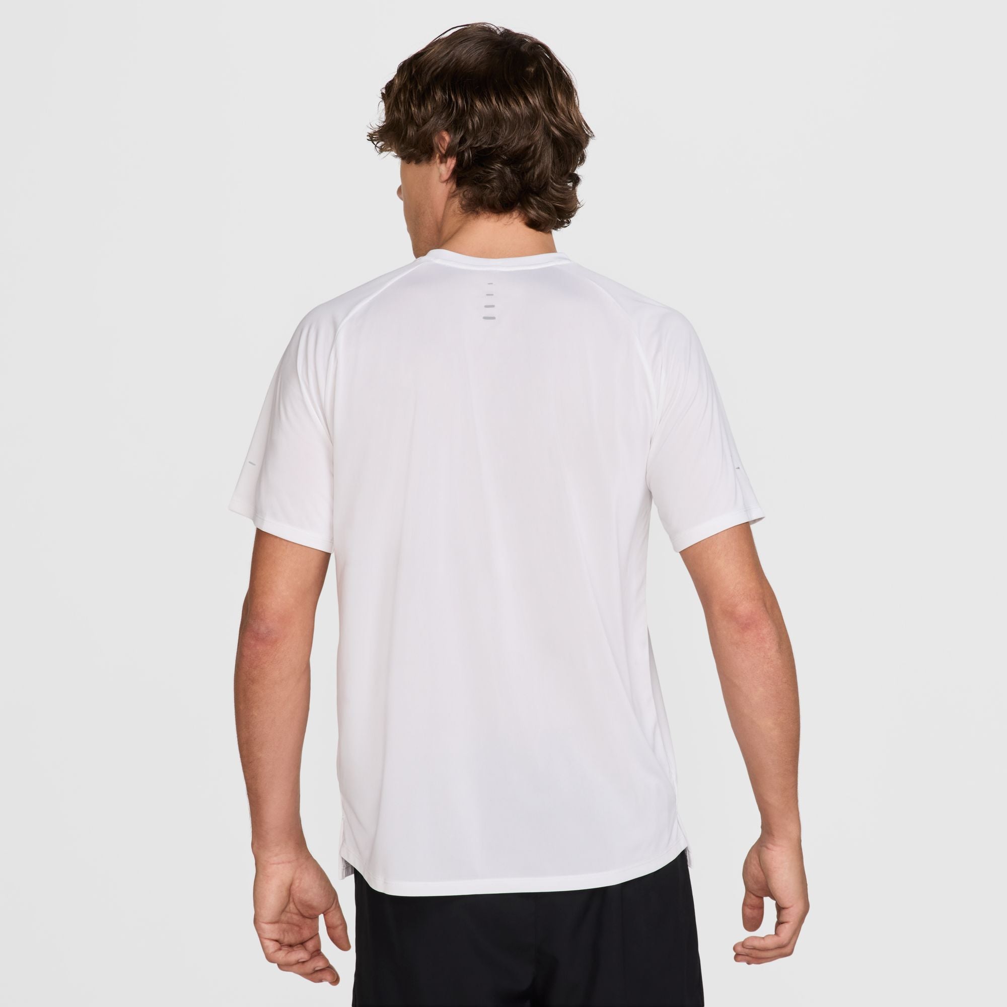 ★★Nike★★ Dry Fit UV Miler Short Sleeve Running Top M Whi Buy Nike Dri-Fit Miler UV Running Shirt Men White online