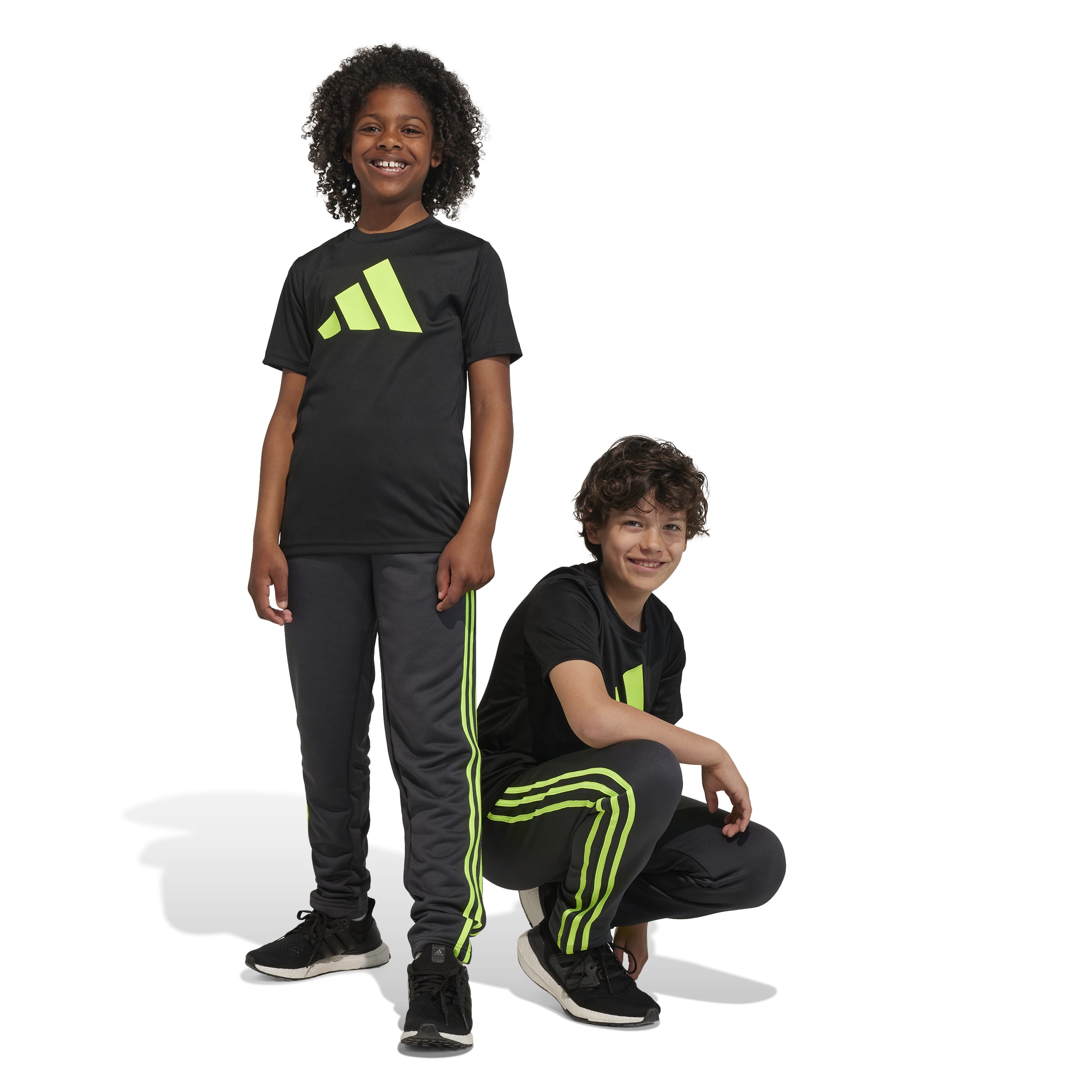 ADIDAS U TR-ES LOGO T IA3020 T-SHIRT SHORT SLEEVE TRAINING (YB)