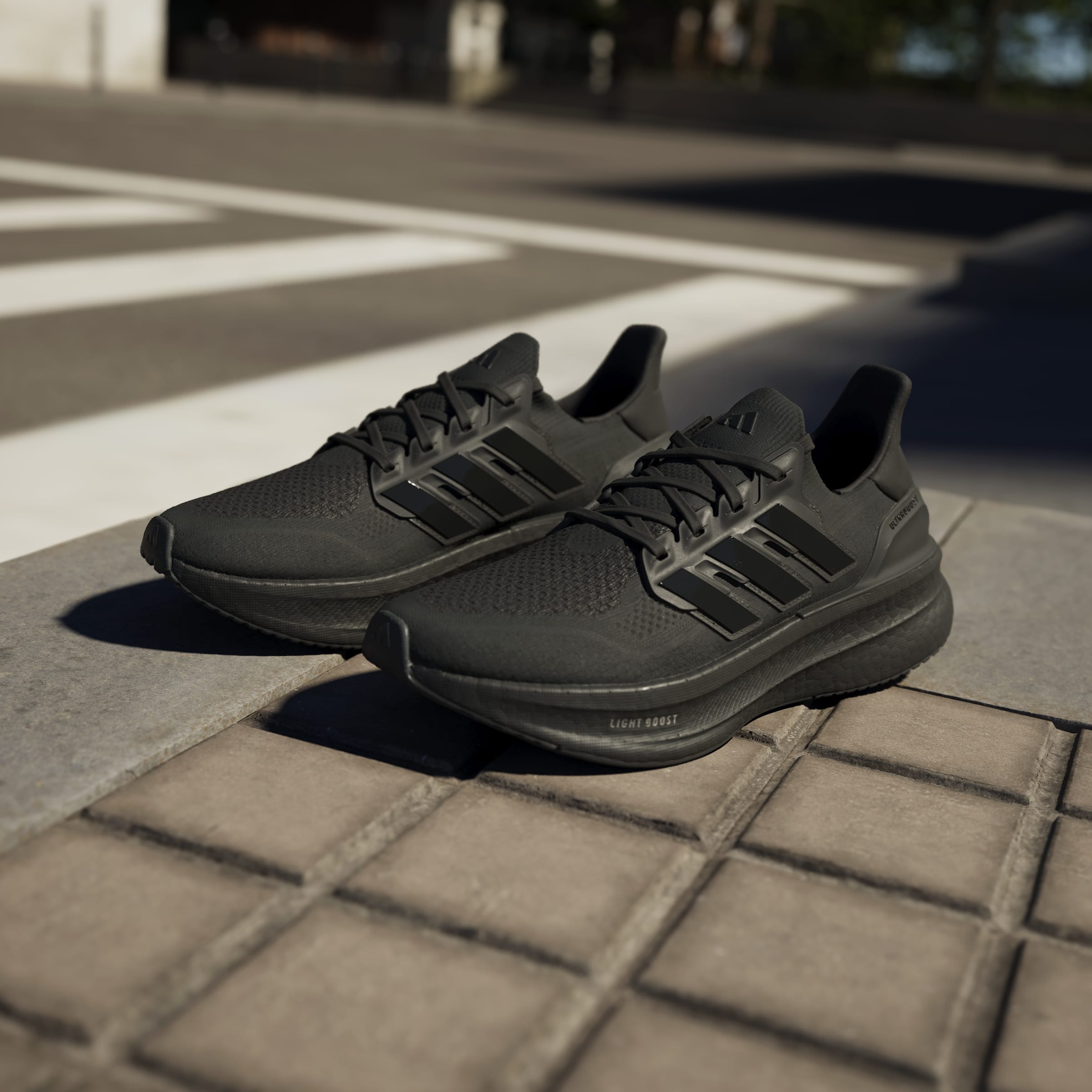 ADIDAS ULTRABOOST LIGHT 2.0 ID8812 RUNNING SHOES (M)