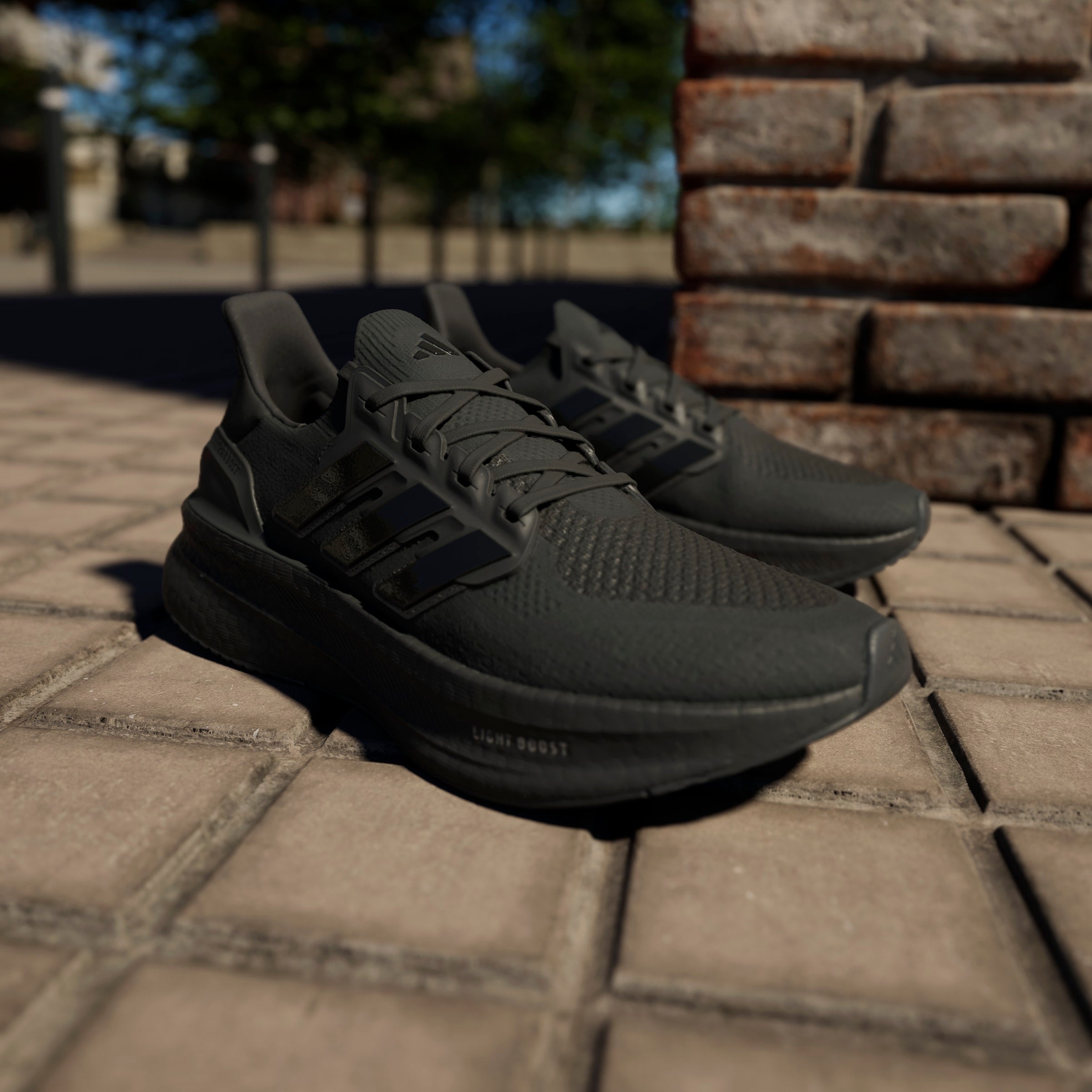 ADIDAS ULTRABOOST LIGHT 2.0 ID8812 RUNNING SHOES (M)